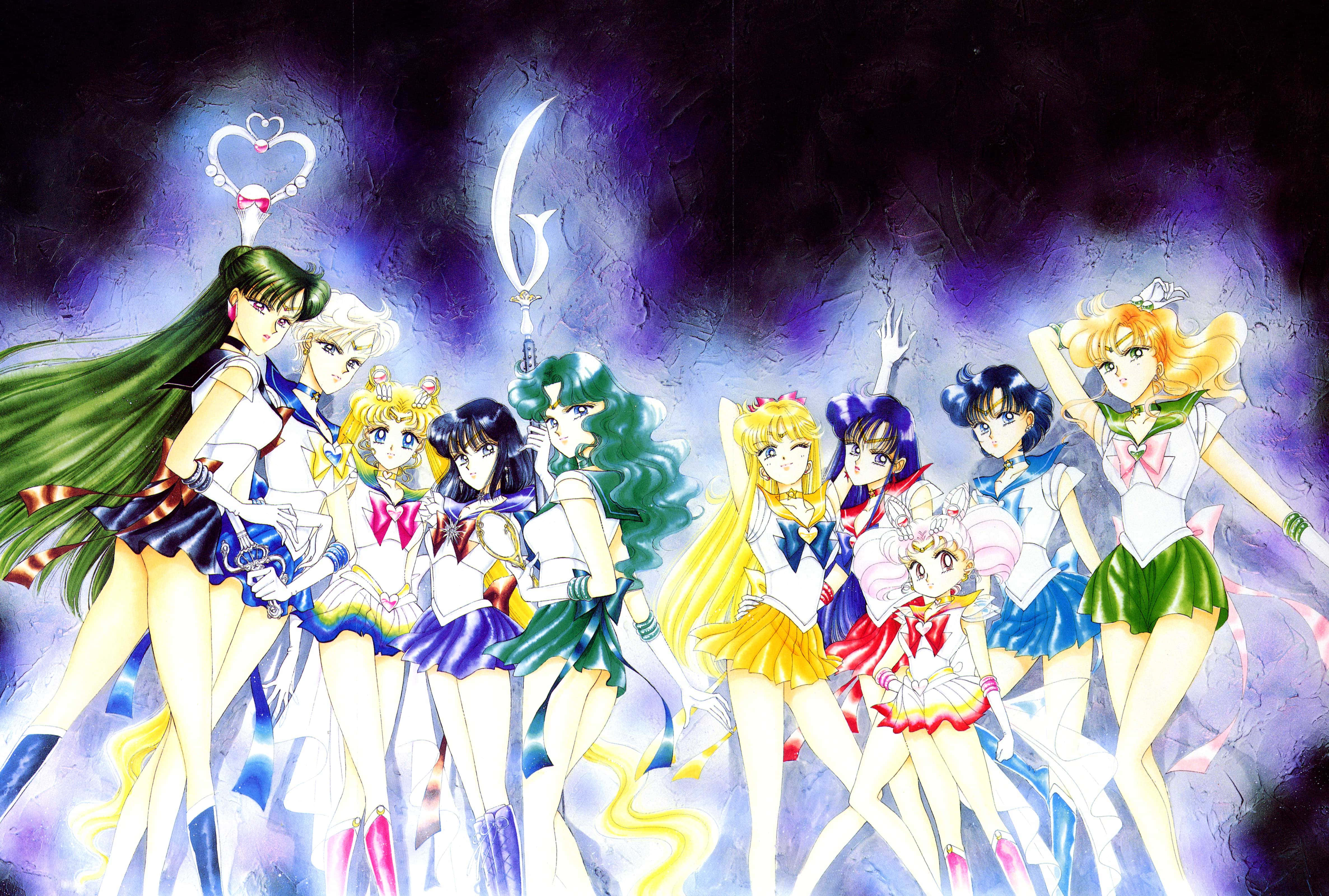 sailor jupiter 桌布 壁紙 — 一群充滿活力的動畫美少女戰士穿著色彩繽紛的制服，在發光的宇宙紫色背景前動態擺姿勢。