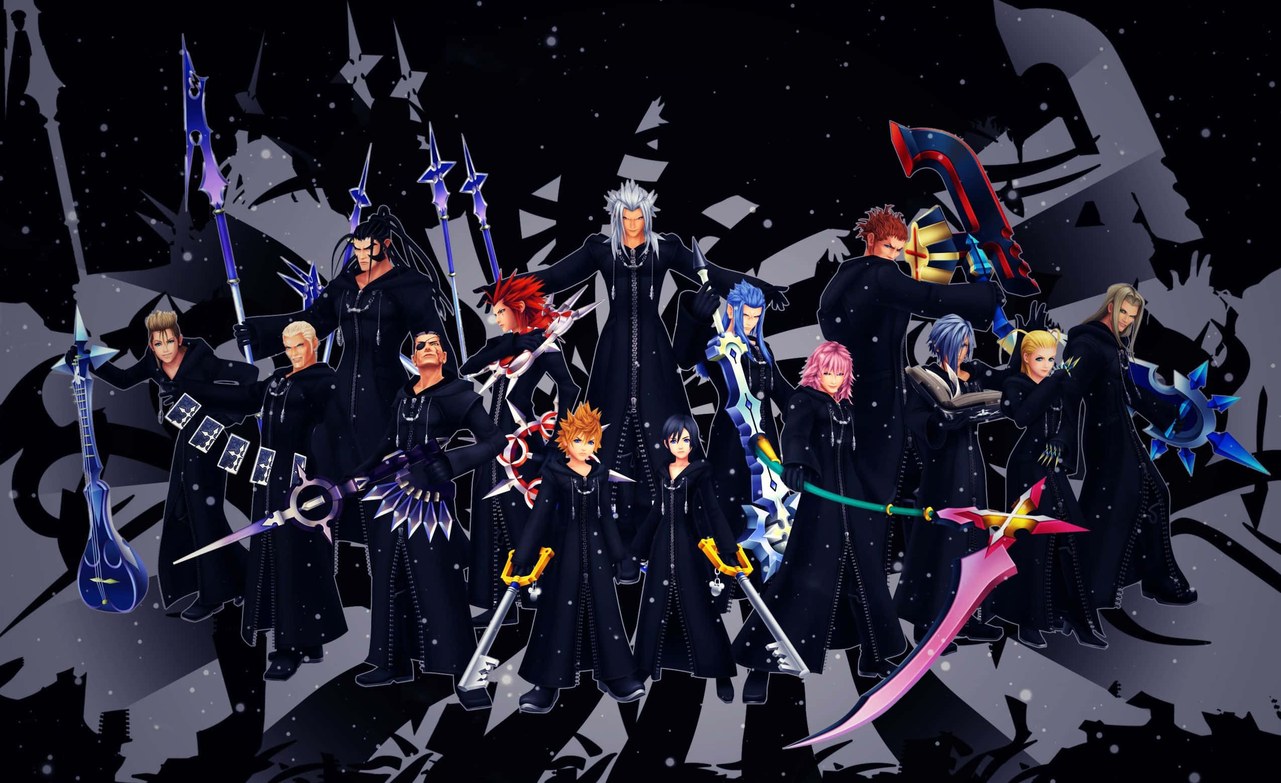 Kingdom Hearts Organization 13 桌布 壁紙 — 一群身穿黑色外套的動漫角色站在破碎的星空背景前，手持發光的鑰刃。