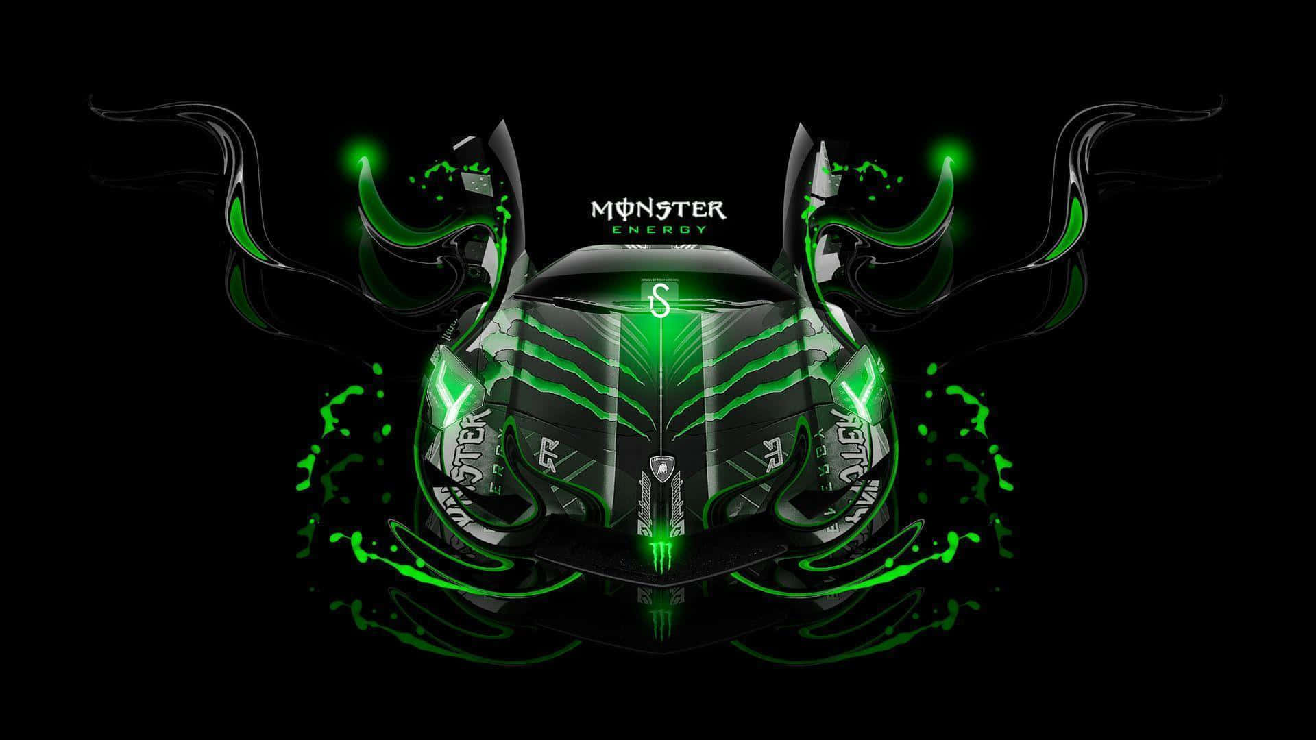 Monster Energy 桌布 壁紙 — 一輛帶有發光綠色飾邊和角的兇猛黑色怪獸卡車，印有Monster Energy品牌，主宰著黑暗背景。