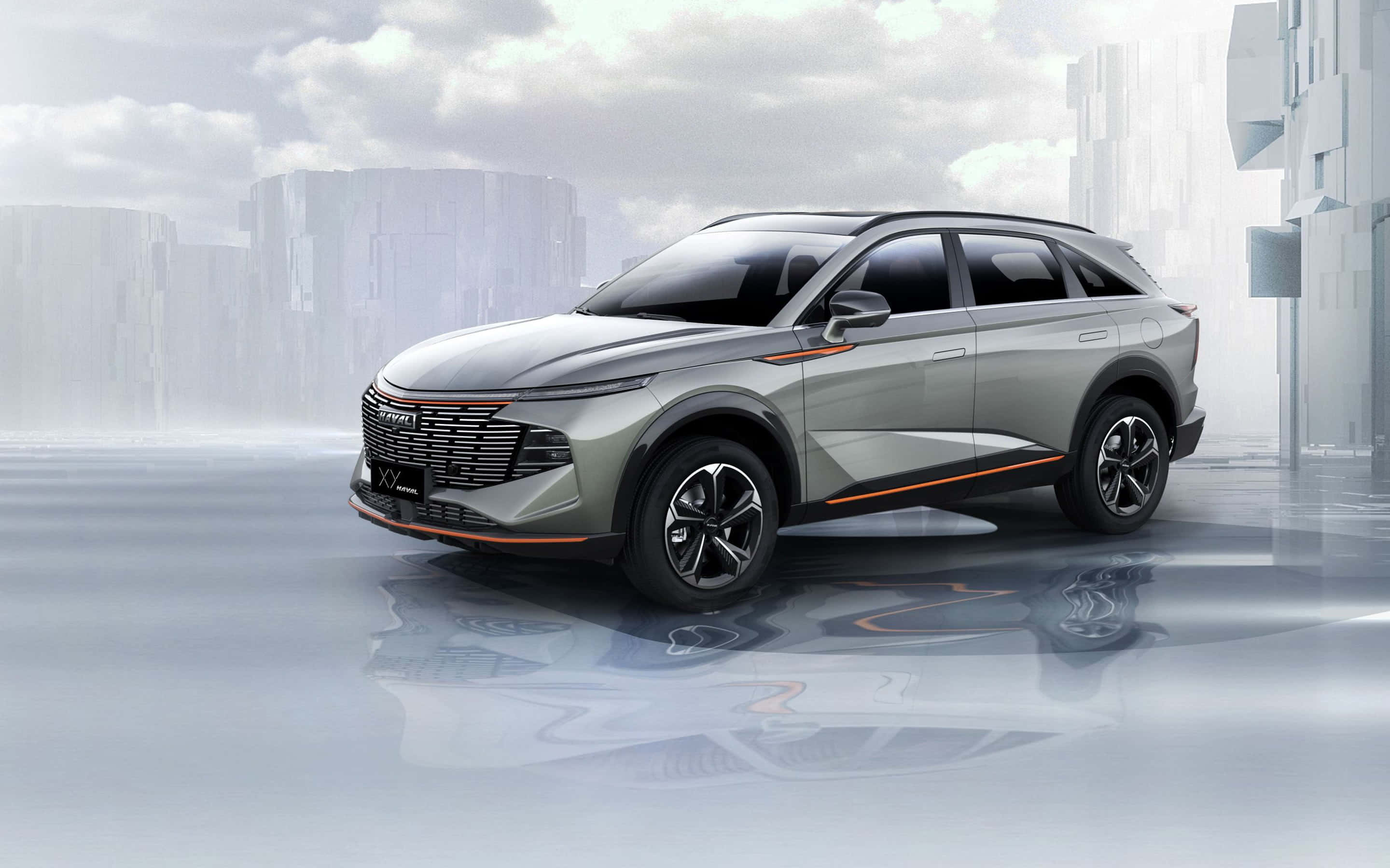 Haval 桌布 壁紙 — 一輛時尚的銀色SUV帶有橙色點綴，站在反射表面上，背景是陰雲密布下的未來城市景觀。
