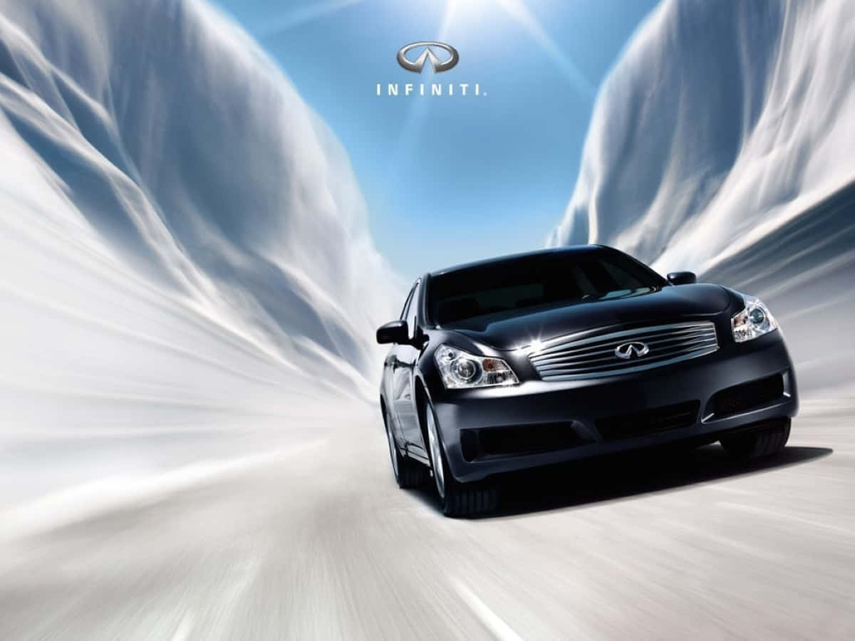 Infiniti G35 桌布 壁紙 — 一輛時尚的黑色Infiniti轎車在明亮的藍天下，穿過模糊白色運動的隧道疾馳前進。