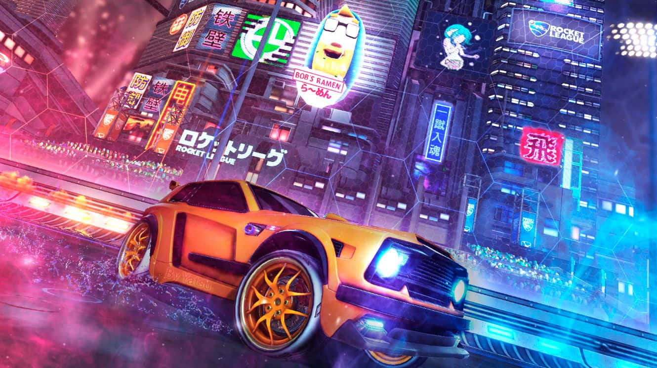 Multiplayer Game 桌布 壁紙 — 一輛發光的橙色跑車在夜晚穿過充滿霓虹燈的賽博龐克城市景觀，周圍是全息廣告牌和雨水浸濕的街道。