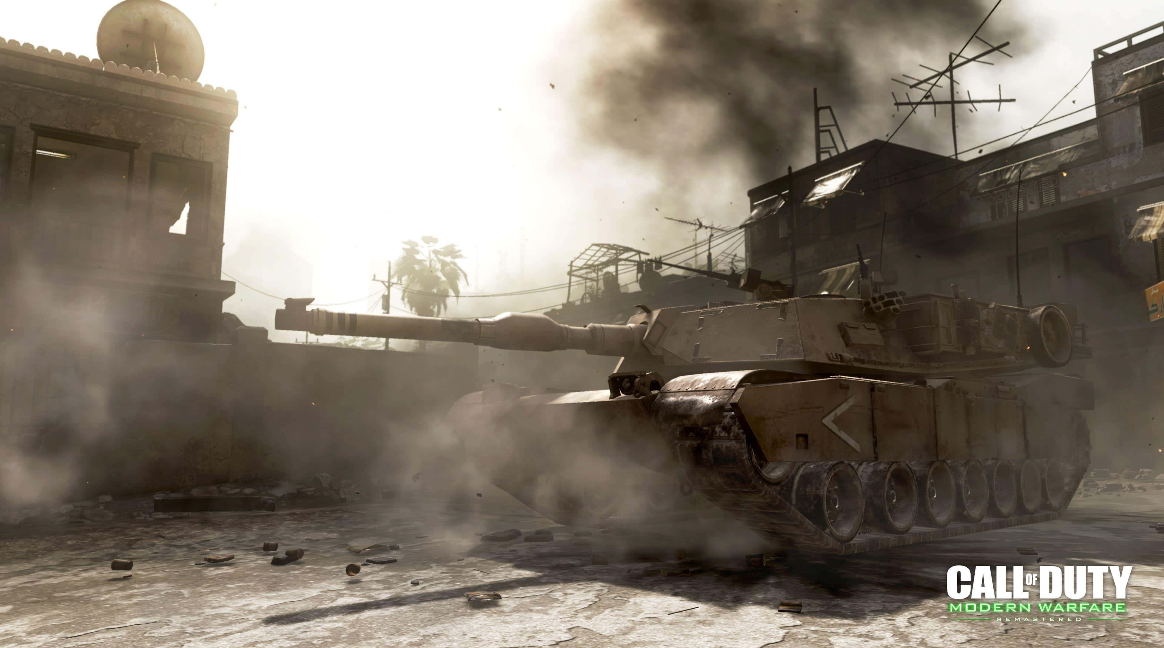 Call Of Duty Vehicles 桌布 壁紙 — 一輛經歷戰鬥的坦克穿過煙霧瀰漫的城市廢墟，背景是破碎的建築物和棕櫚樹。