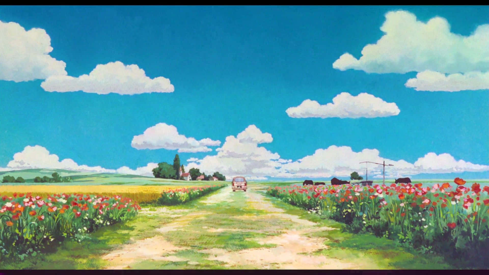 Only Yesterday 桌布 壁紙 — 一輛老爺車在陽光明媚的泥路上行駛，兩旁是鮮豔的罌粟花田，上方是藍天白雲。