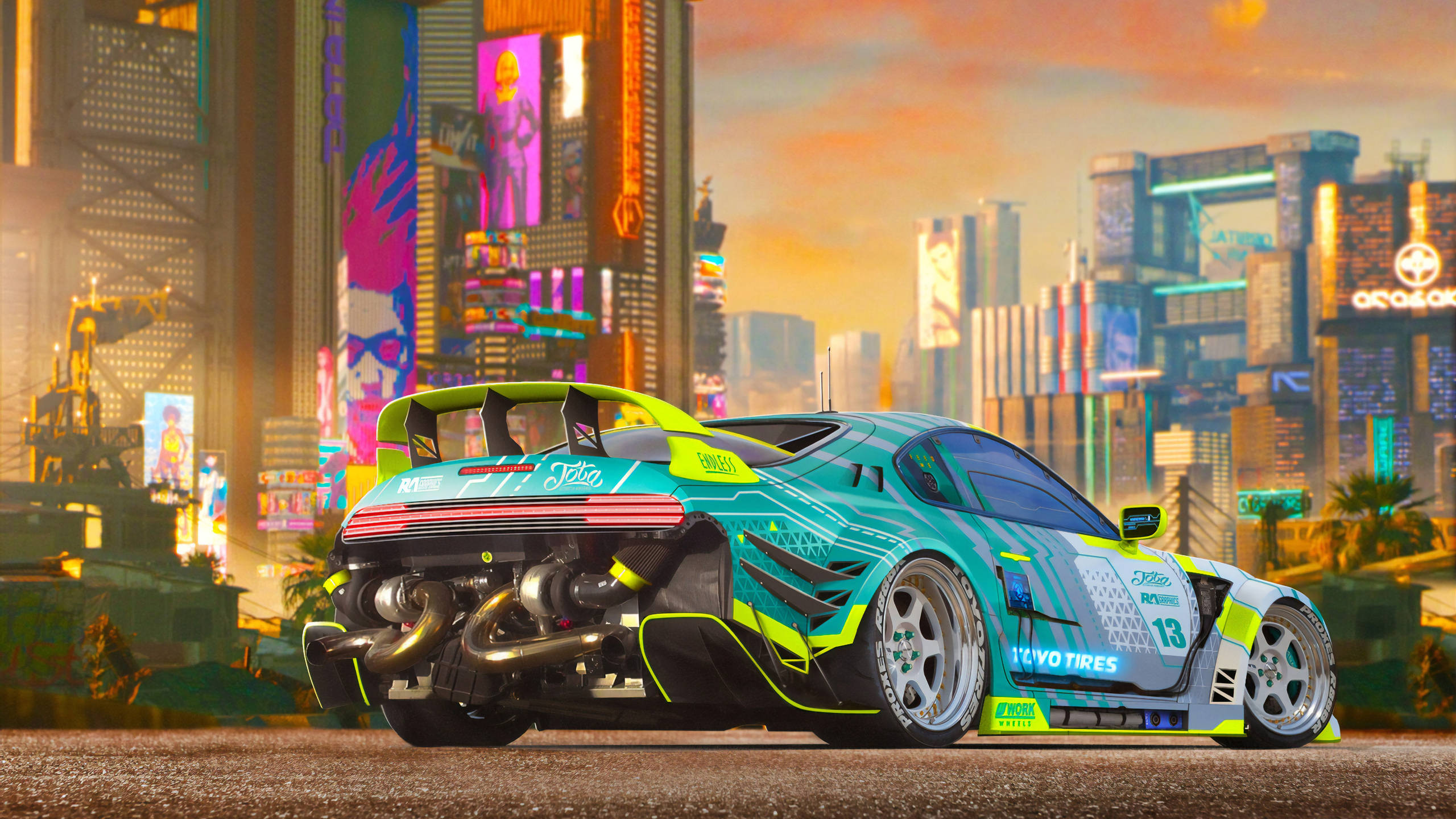 Car Anime 桌布 壁紙 — 一輛霓虹燈照亮的未來感跑車，帶有外露排氣管，在日落時分停在充滿活力的賽博朋克城市景觀的街道上。