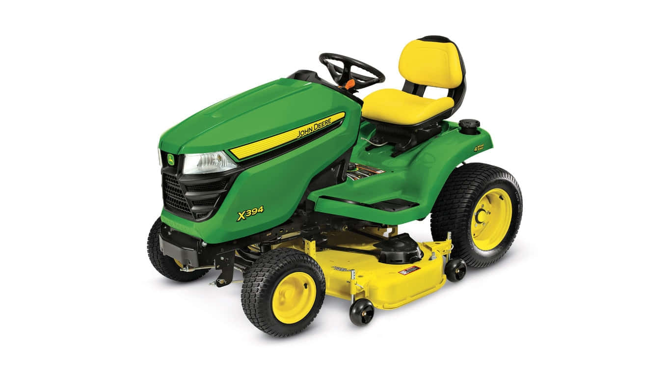 John Deere 桌布 壁紙 — 一部綠色和黃色的John Deere X394零轉彎割草機，配有黑色輪胎和黃色輪圈，背景為白色。