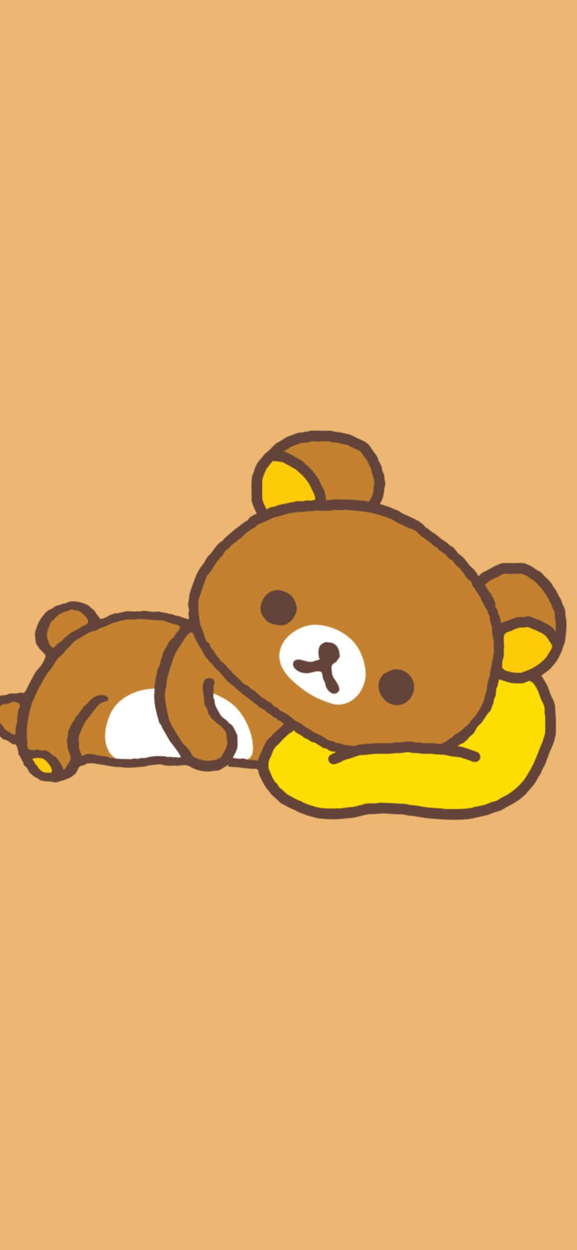 一隻卡通熊在蜜桃色背景的黃色枕頭上睡覺。 — 鬆弛熊 GIF 壁紙