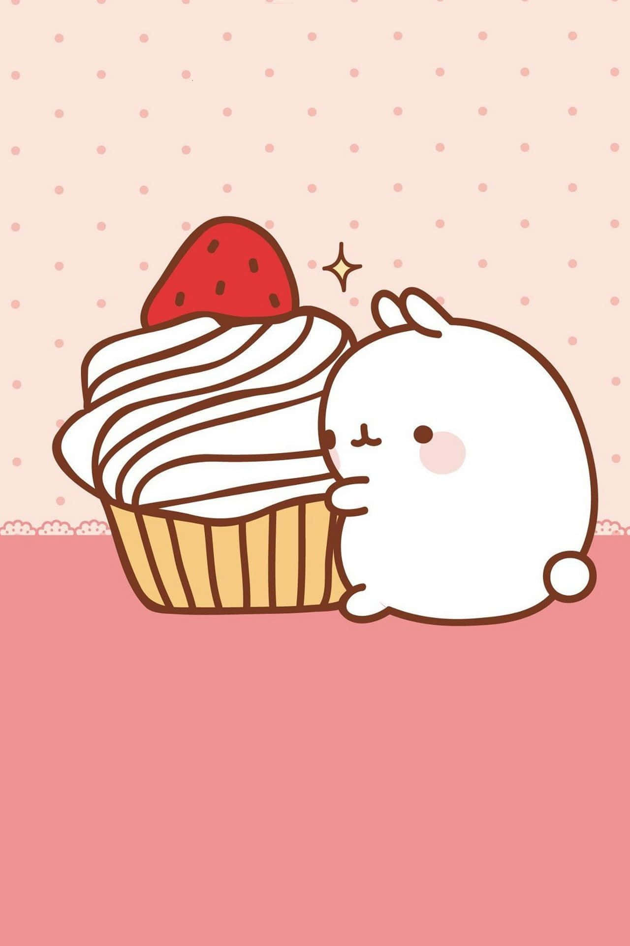Kawaii Food 桌布 壁紙 — 一隻可愛的白兔在粉紅色圓點背景前擁抱一個頂部有草莓的杯子蛋糕。