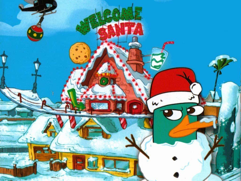 Phineas And Ferb 桌布 壁紙 — 一隻戴著聖誕帽的卡通企鵝站在一間奇特的雪覆蓋的房子前，房子有拐杖糖欄杆和一個「歡迎聖誕老人」的標誌。