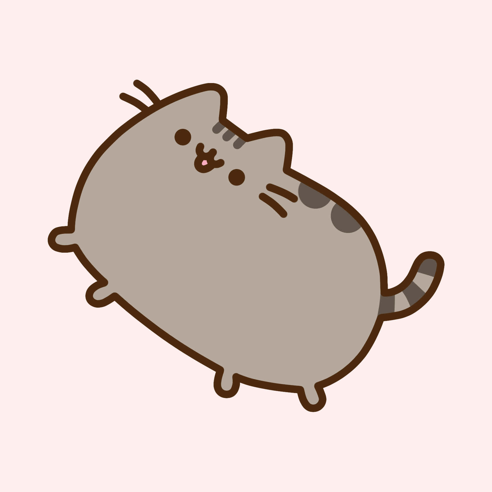 Pusheen 桌布 壁紙 — 一隻灰色卡通肥貓，帶有棕色輪廓和條紋尾巴，漂浮在柔和的粉紅色背景上。