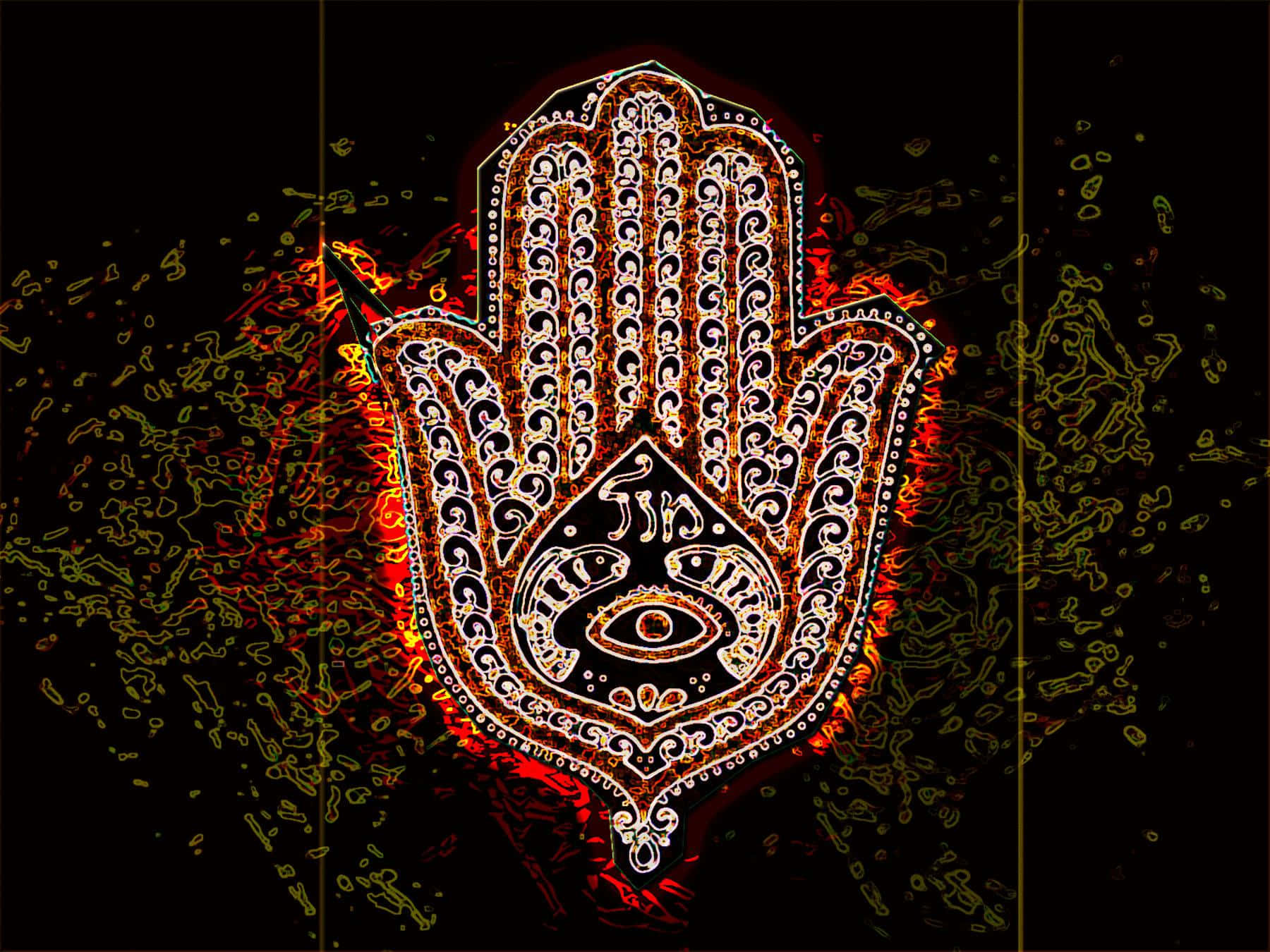 Hamsa 桌布 壁紙 — 一隻發光、華麗的漢莎手，中心有一隻眼睛，在黑暗背景下散發出火熱的橙色和黃色。