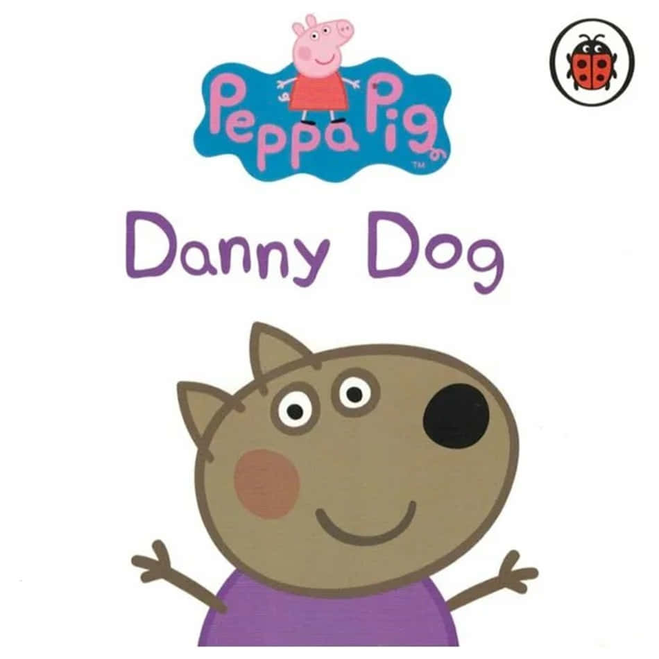 Danny Dog 桌布 壁紙 — 一隻穿著紫色襯衫、臉頰紅潤的卡通狗角色，正在Peppa Pig書的封面上揮手。