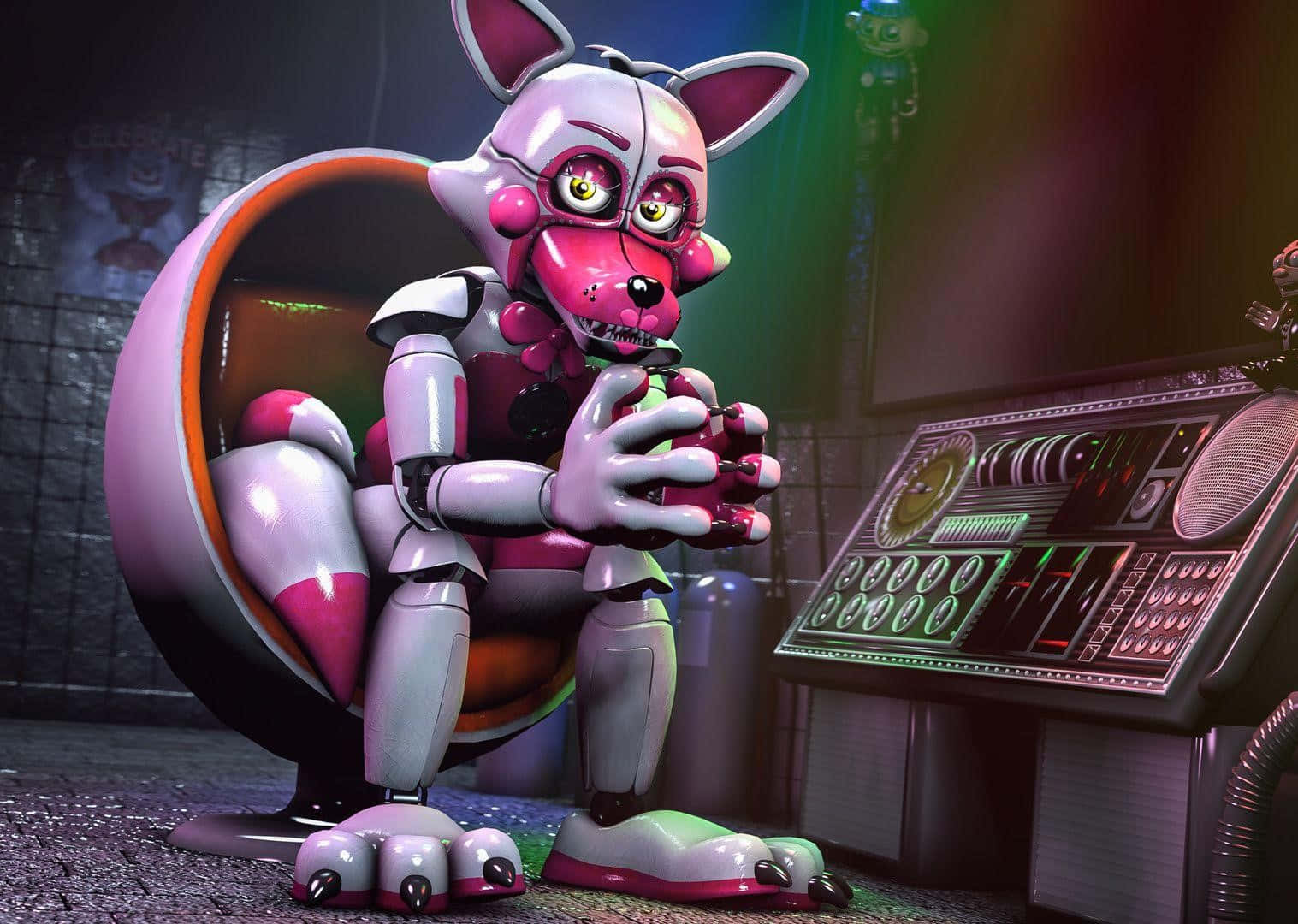 Funtime Foxy 桌布 壁紙 — 一隻粉紅色機械狐狸坐在椅子上，在昏暗的控制室中拿著飲品，周圍有發光的面板。