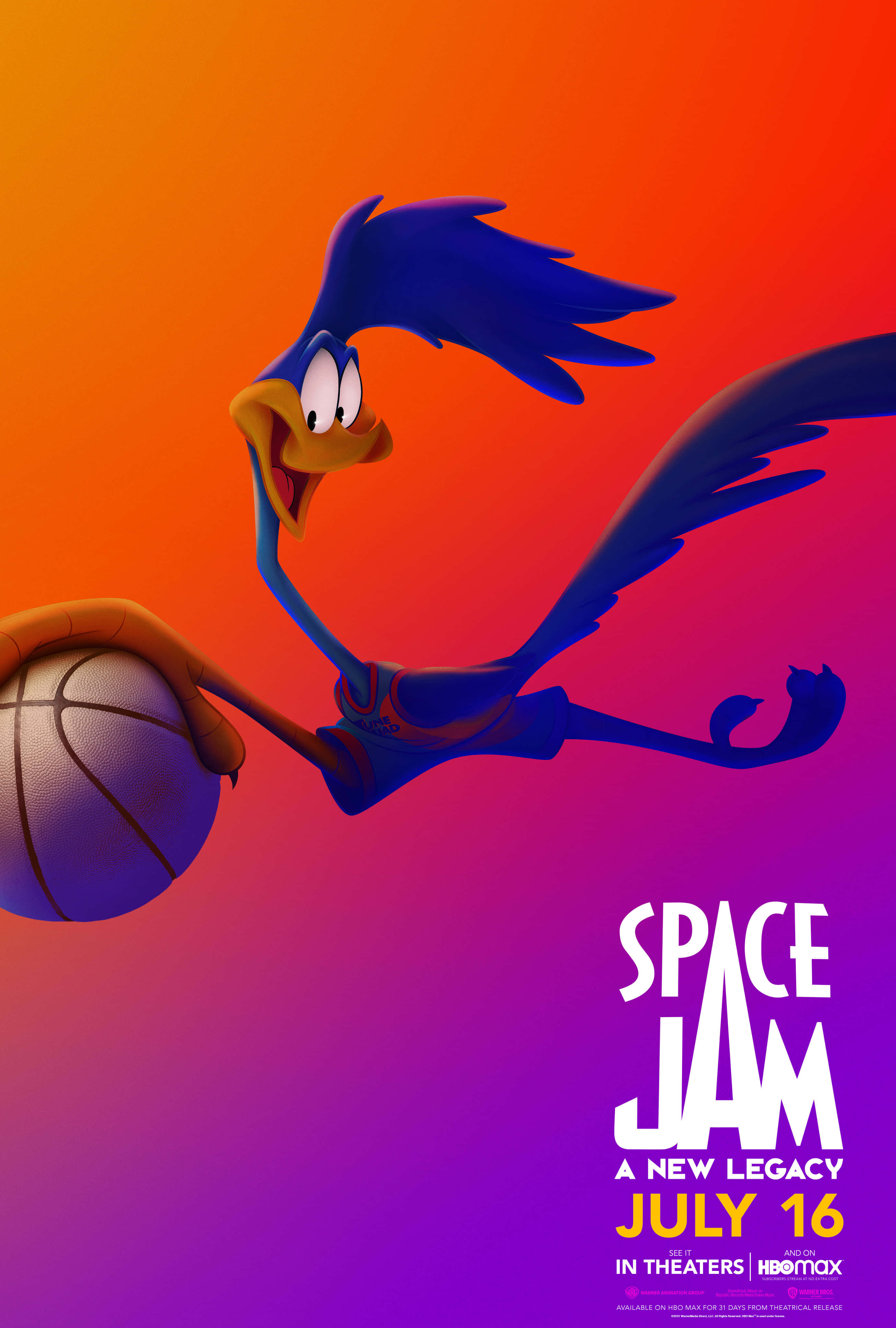 Space Jam A New Legacy 桌布 壁紙 — 一隻藍色卡通走鵑喺充滿活力嘅橙色到紫色漸變背景上運籃球。