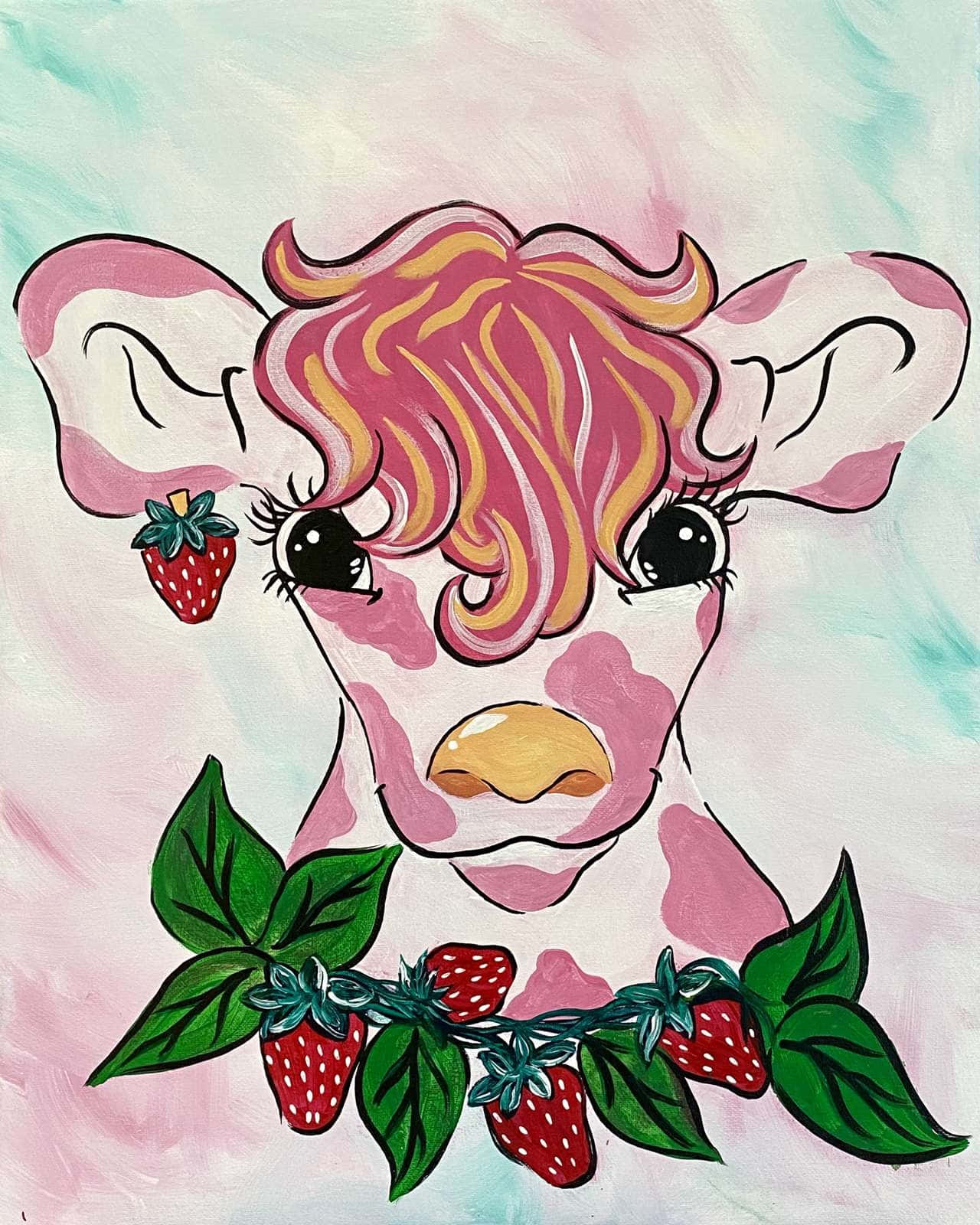 Kawaii Strawberry Cow 桌布 壁紙 — 一頭帶有捲曲頭髮和草莓項鍊的俏皮粉紅牛，在柔和的粉彩背景前睜大眼睛凝視。