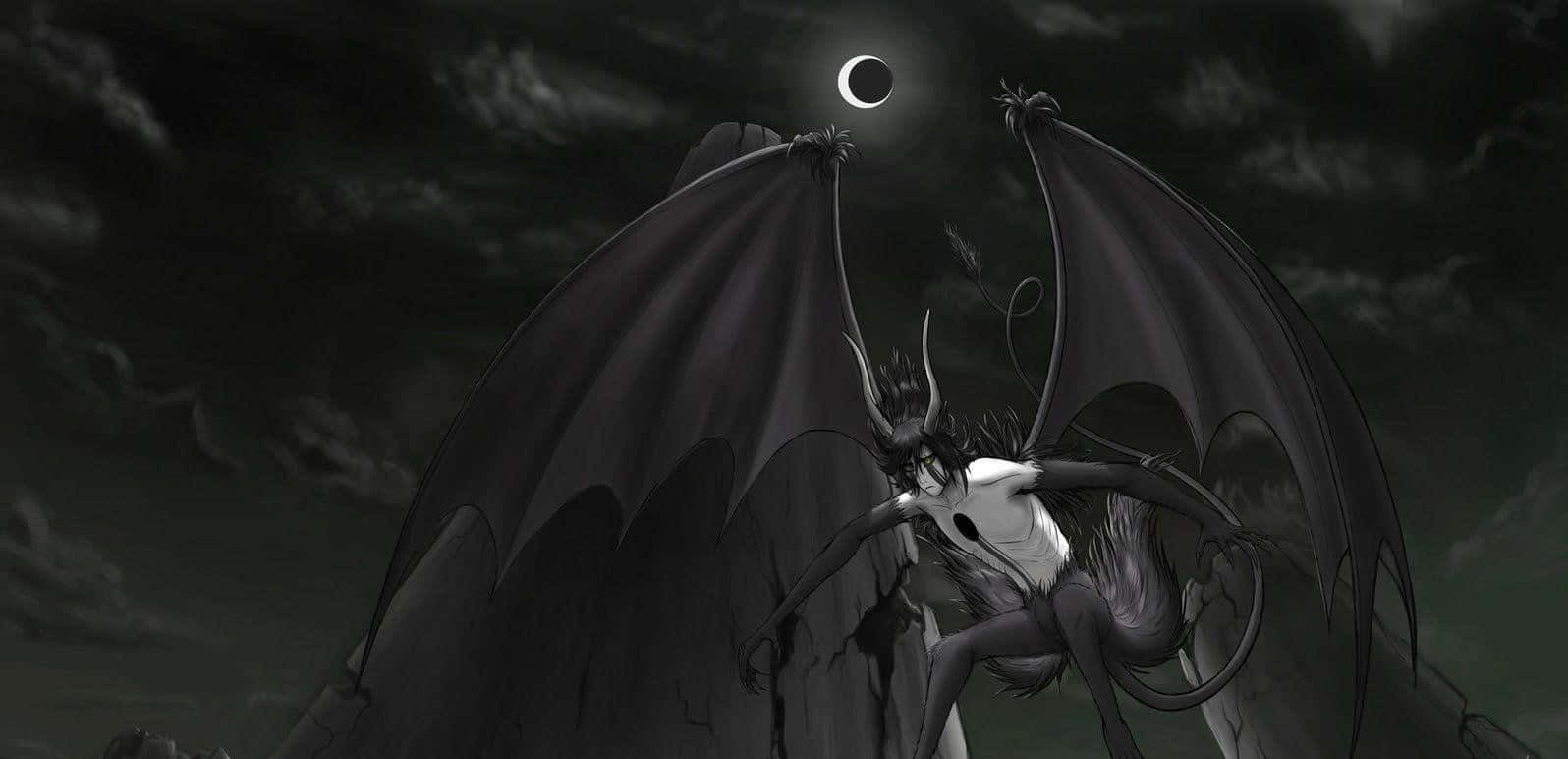 Ulquiorra Cifer 桌布 壁紙 — 一頭黑翼巨龍，頭頂懸著一彎新月，佇立於懸崖之上，背景是風雨交加的夜空。