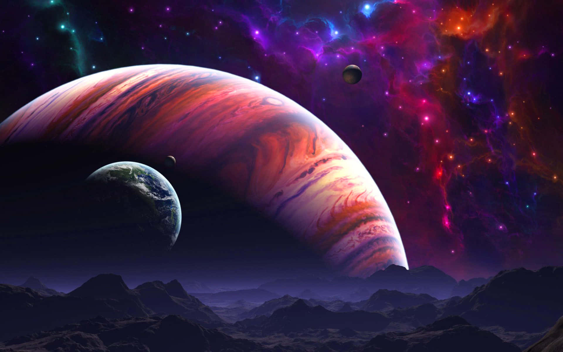 星雲 桌布 壁紙 — 一顆巨大的旋轉行星主宰著鋸齒狀外星山脈上方的宇宙景觀，地球在附近可見。