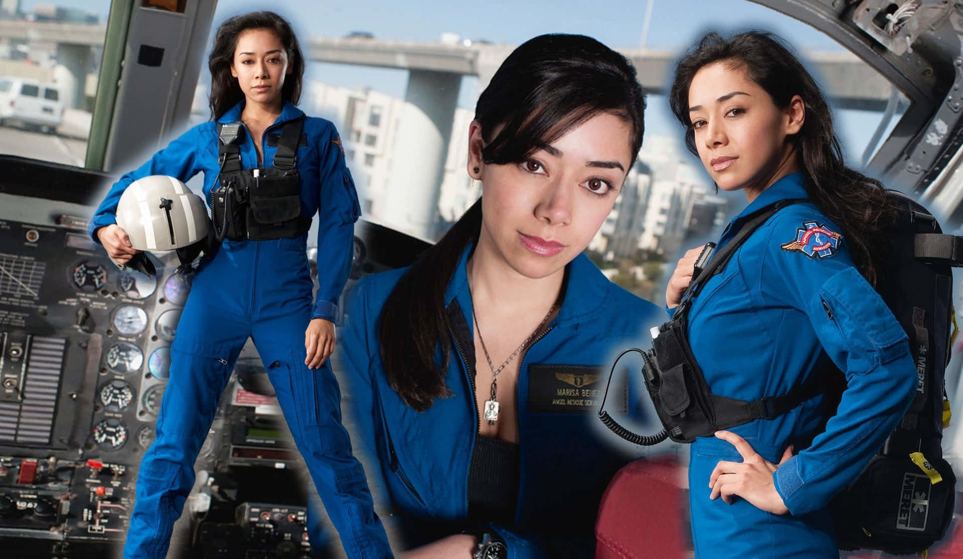 Aimee Garcia 桌布 壁紙 — 三位自信的女飛行員身穿藍色飛行服，在駕駛艙內擺姿勢，窗外可見城市景觀。