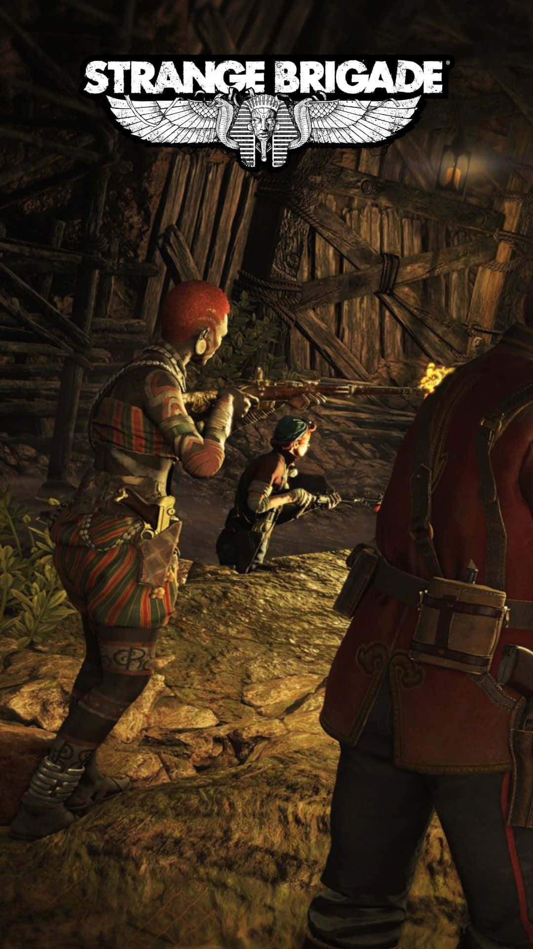 Android Strange Brigade 桌布 壁紙 — 三位身穿堅固裝備的冒險者在光線昏暗的木造廢墟內瞄準武器，火炬光投射出陰影。