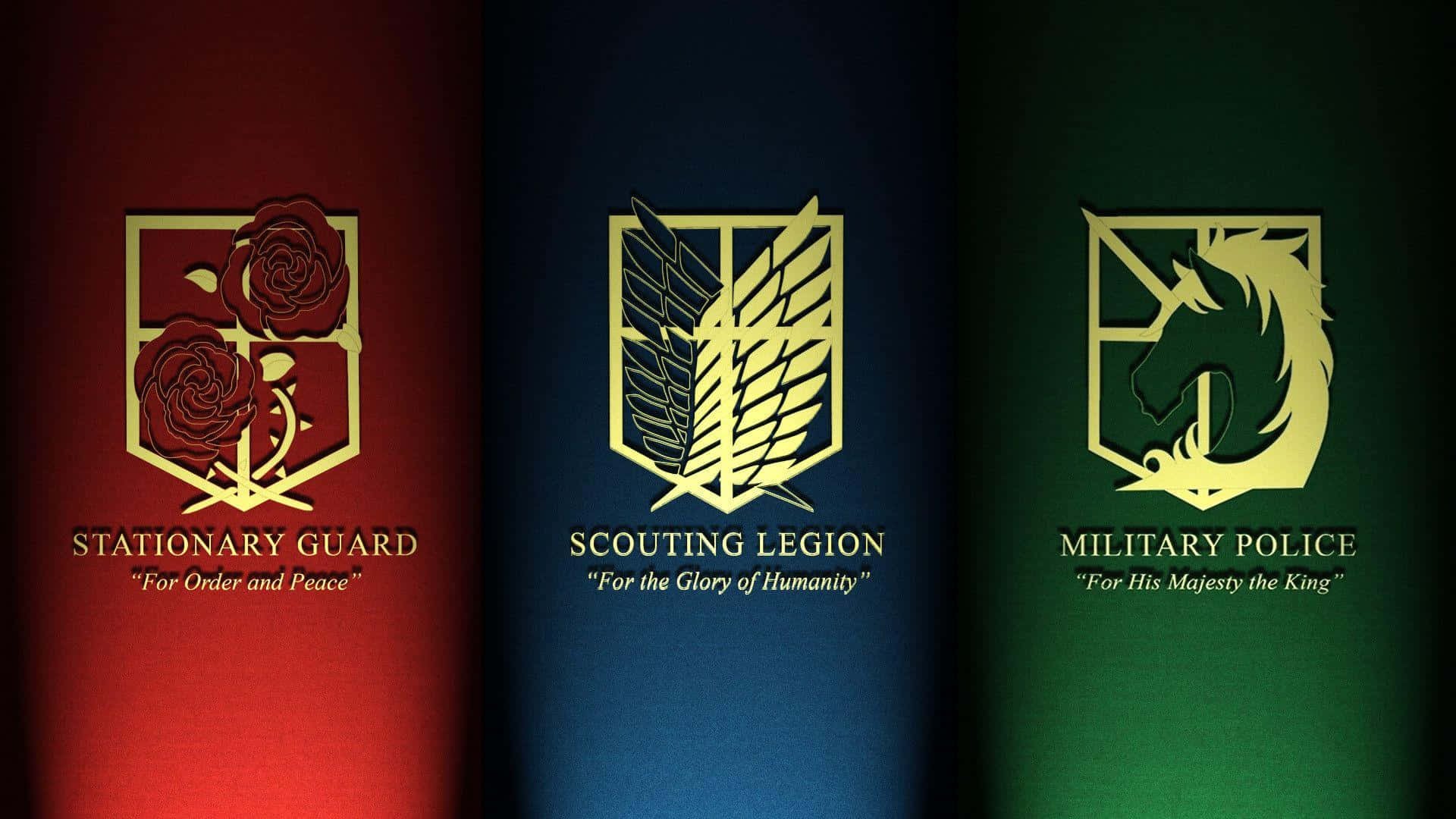 Aot Wings Of Freedom 桌布 壁紙 — 三個金色軍事徽章，置於彩色背景上，每個徽章均有獨特標誌和格言。