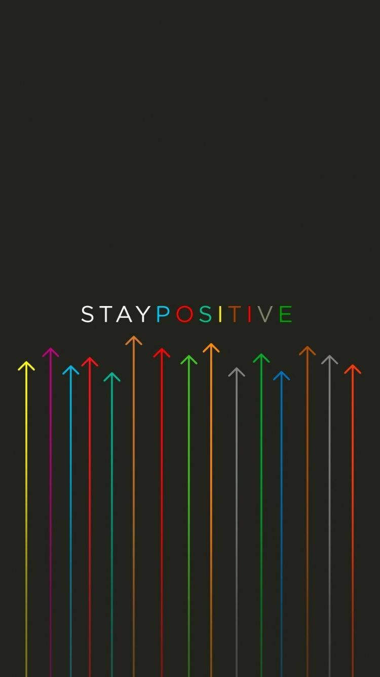 彩色箭頭向上指，附有stay positive字句，深色背景
