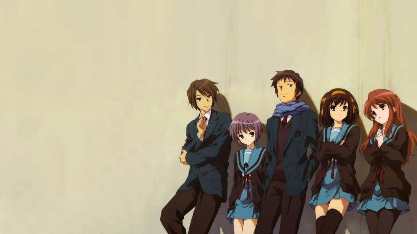 The Melancholy Of Haruhi Suzumiya 桌布 壁紙 — 五名穿著校服的動漫學生在柔和燈光下靠著一面素牆。