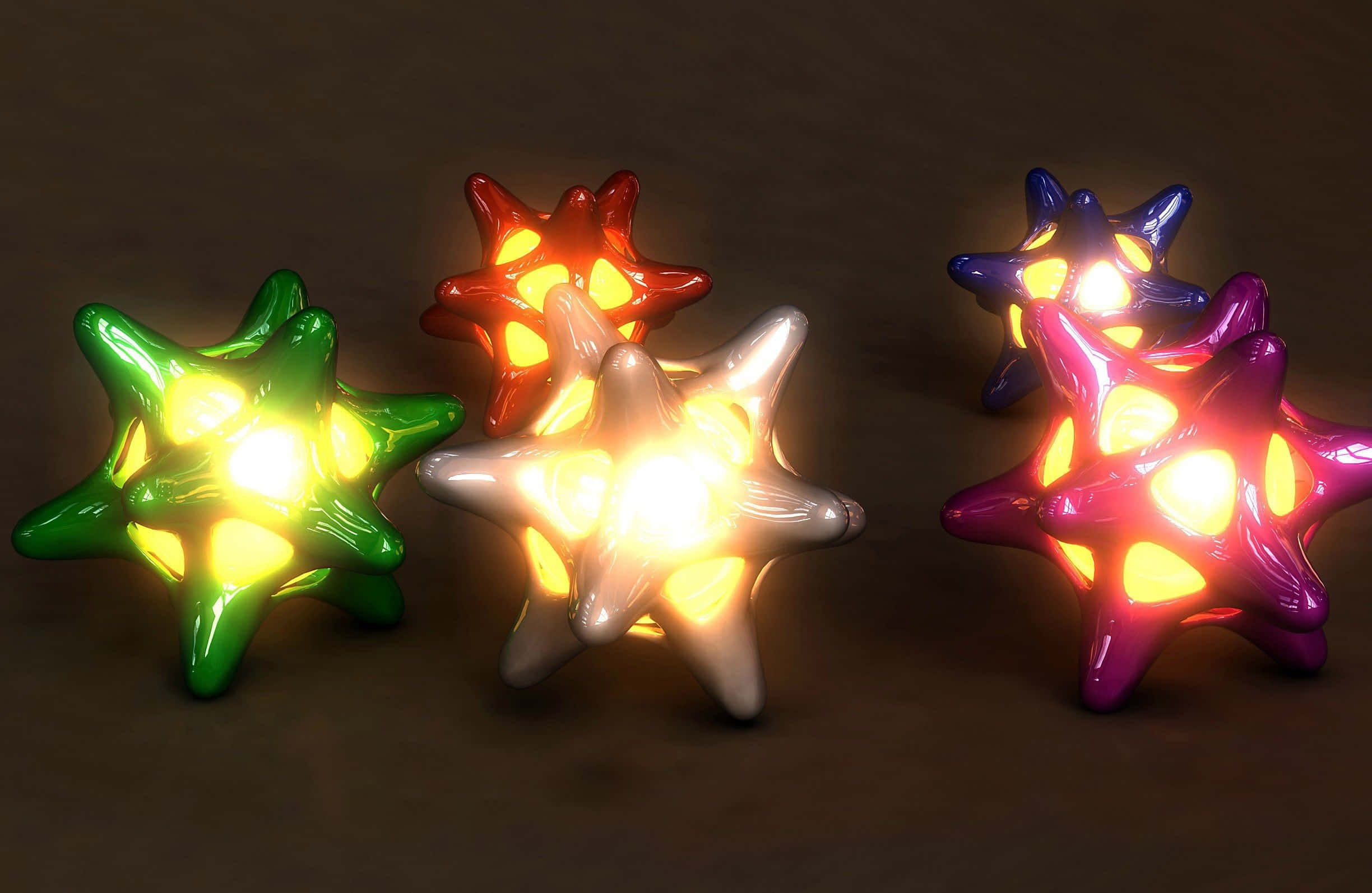 3d Star 桌布 壁紙 — 五盞發光的星形燈飾以鮮豔色彩在深色紋理背景上投射出溫暖的光芒。