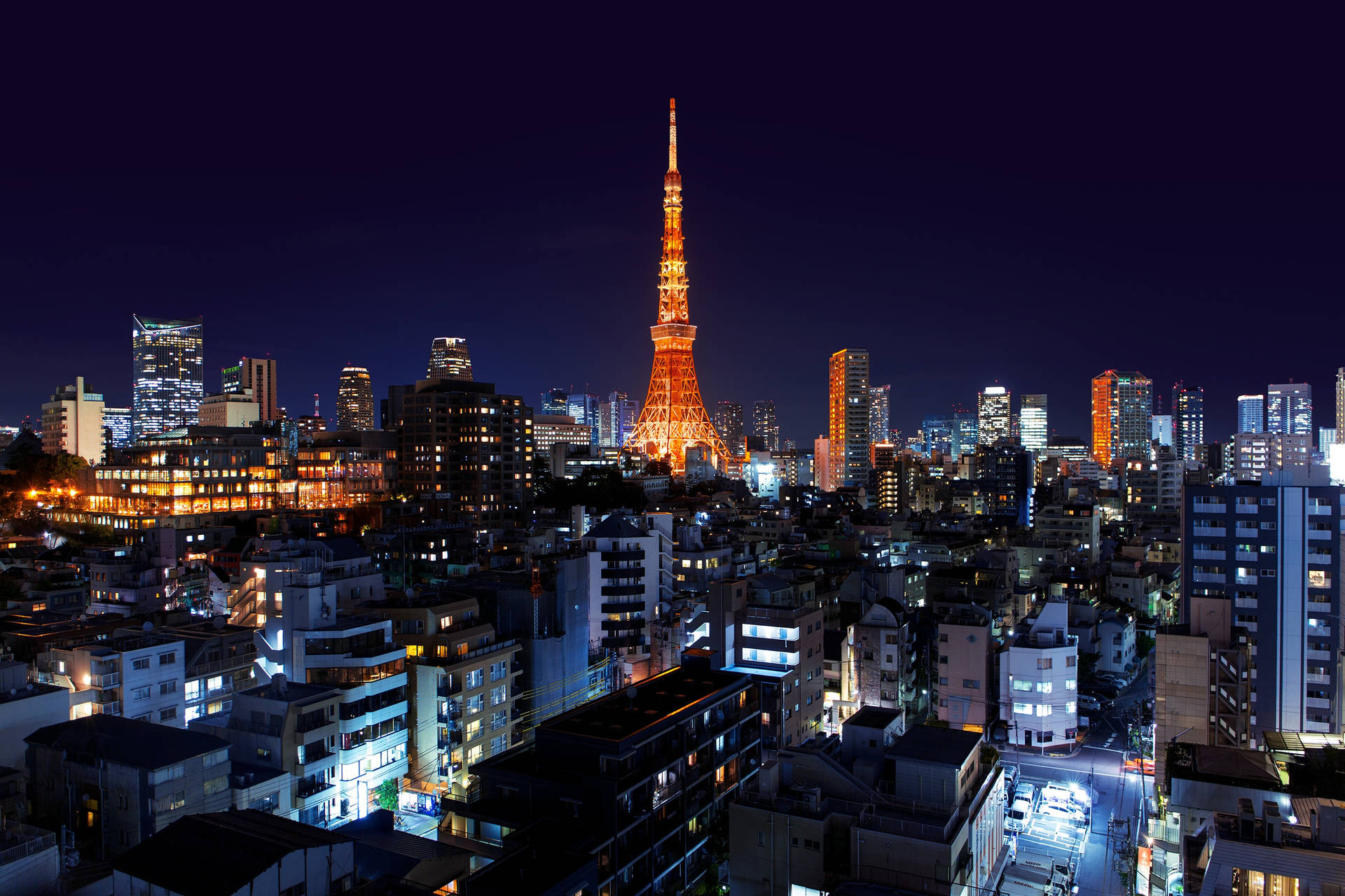 享受東京六本木的寧靜氛圍 壁紙