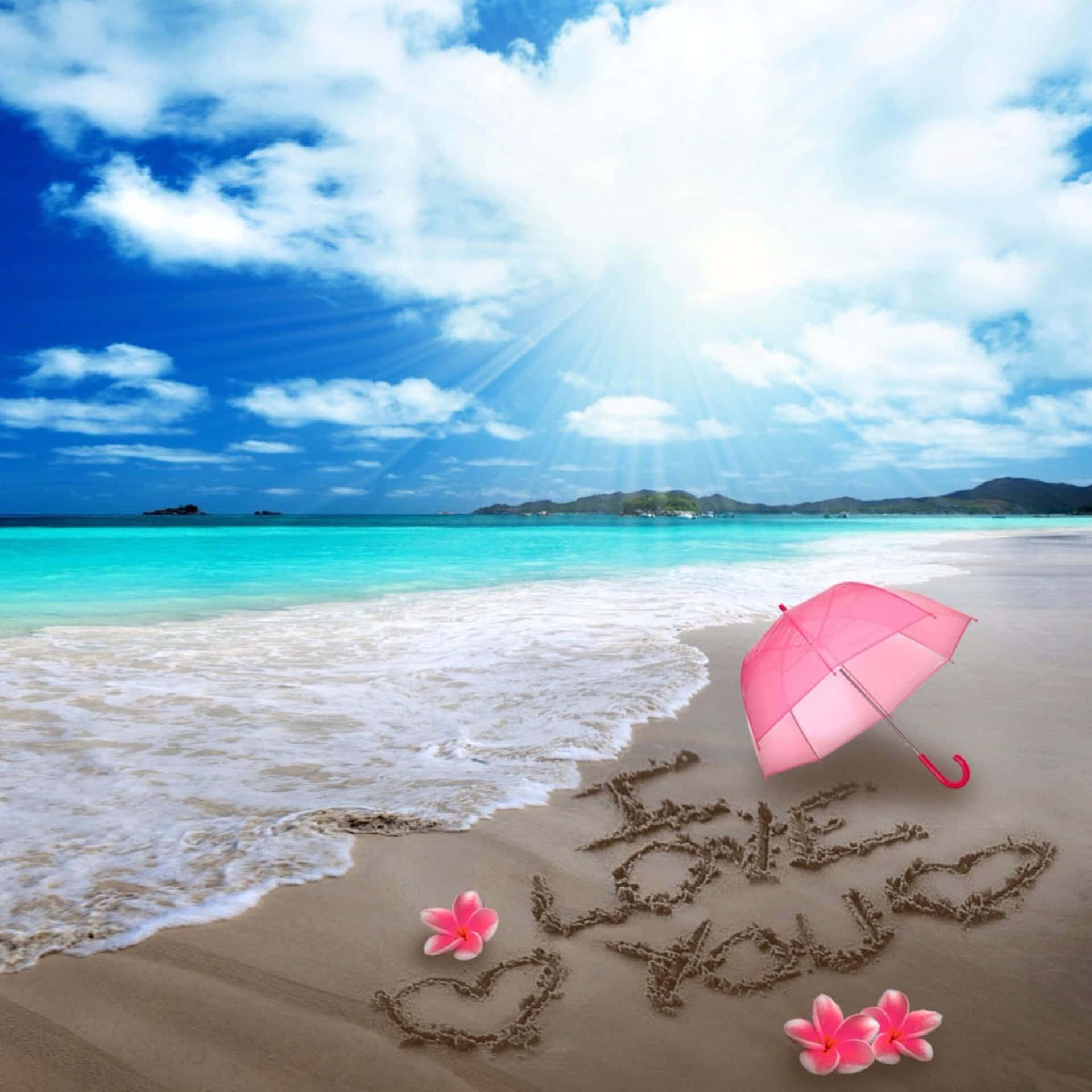 沙灘上的粉紅色雨傘，沙上寫著「I love you」和雞蛋花