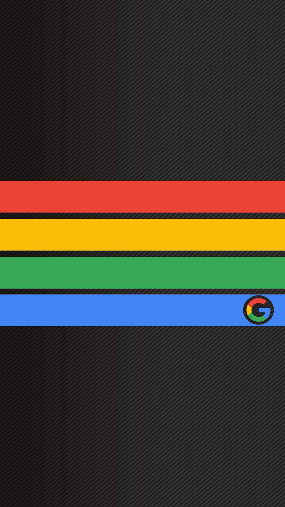 Google標誌在黑色碳纖維背景上，帶有彩色水平條紋。 — Google Chrome GIF 壁紙