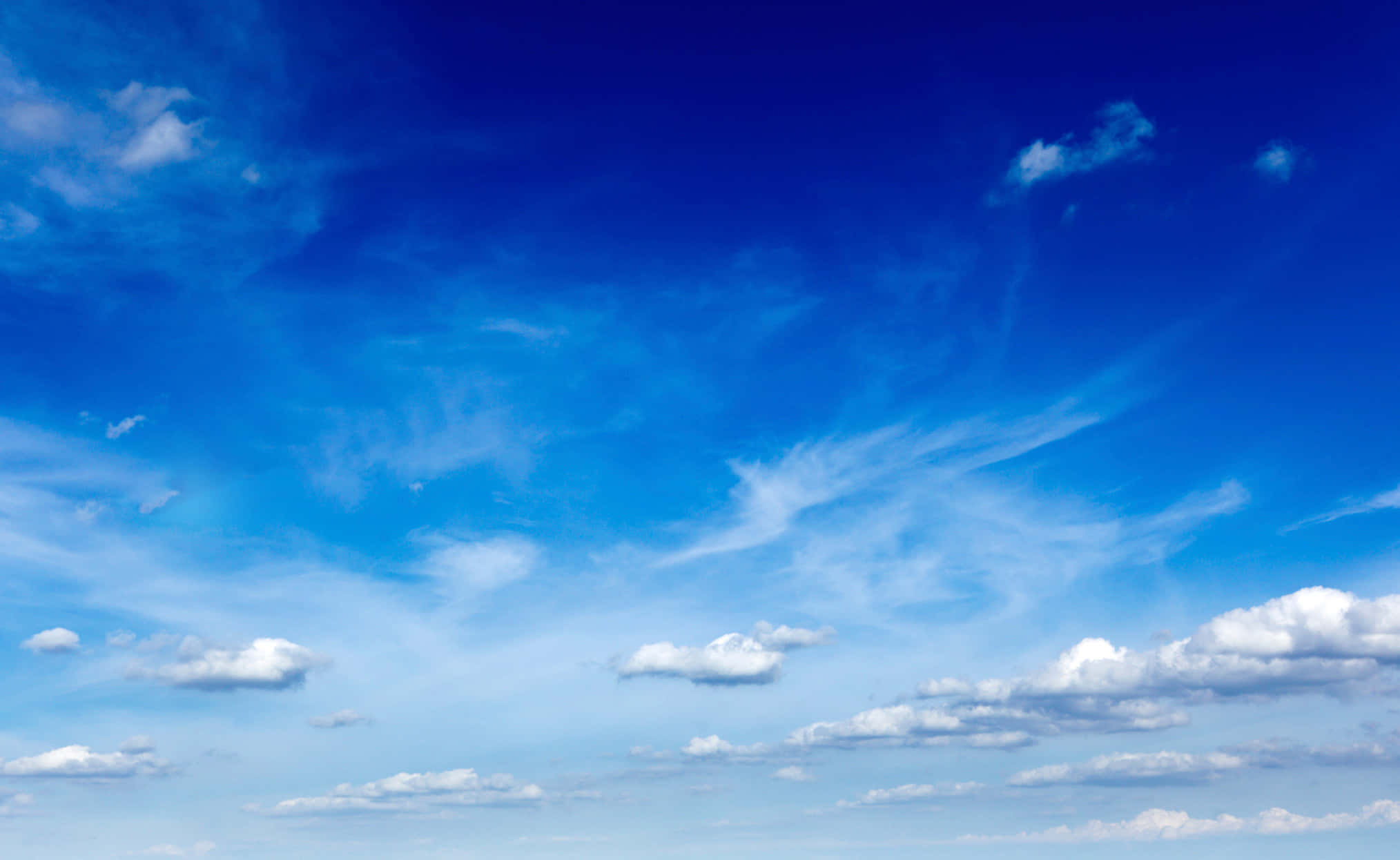 「令人驚嘆的蔚藍天空美景」 壁紙