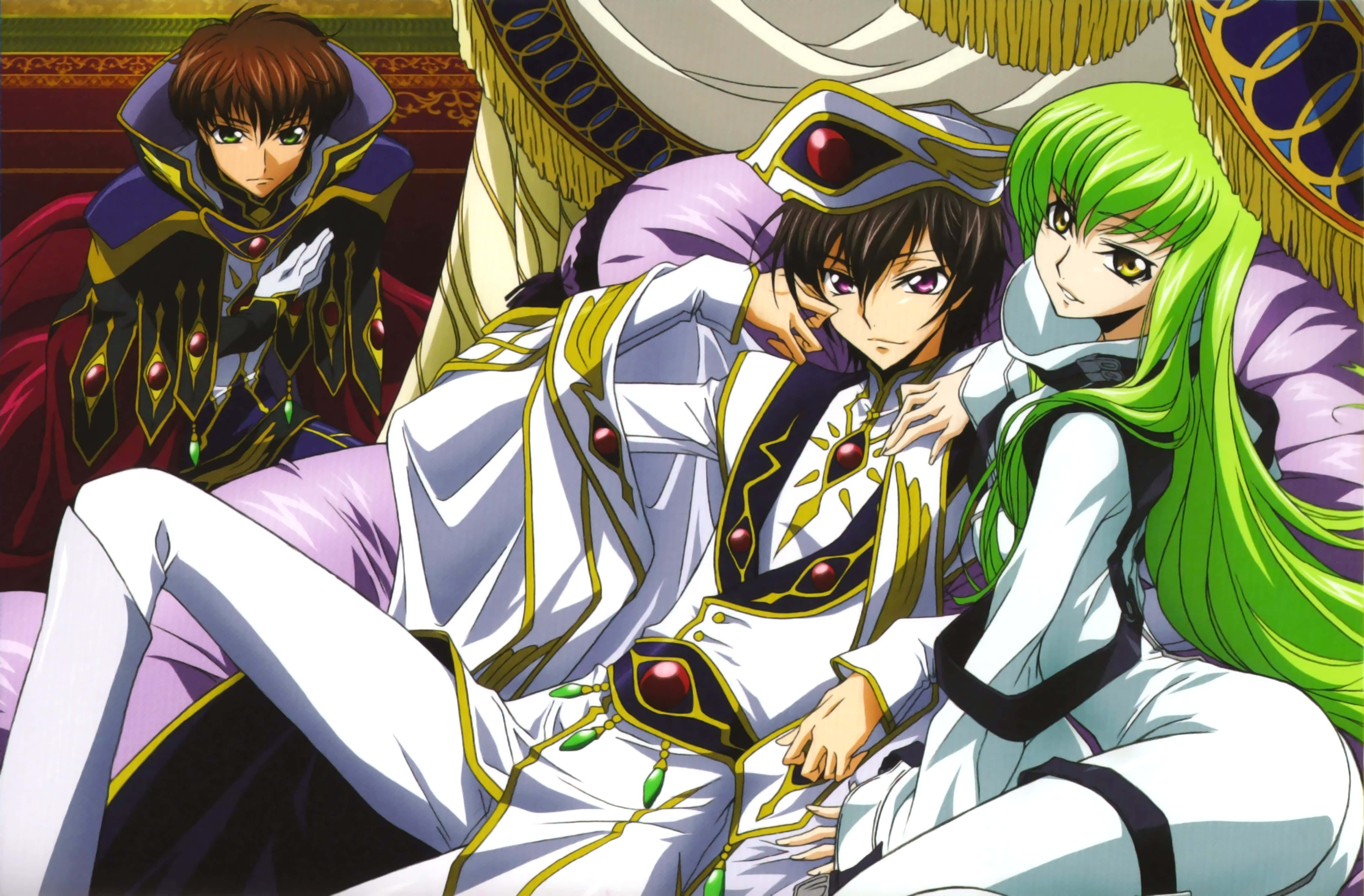 以《Code Geass》成為不朽皇帝 壁紙 — 三個動漫角色身穿華麗服飾，在一個飾有金色流蘇和豐富織物的豪華王座上戲劇性地擺姿勢。