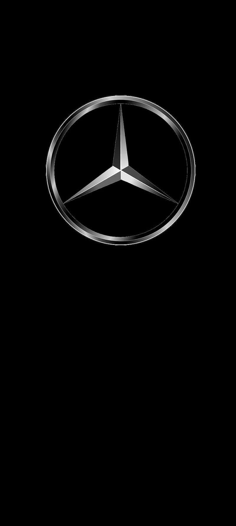 黑色背景上的銀色 Mercedes-Benz 標誌