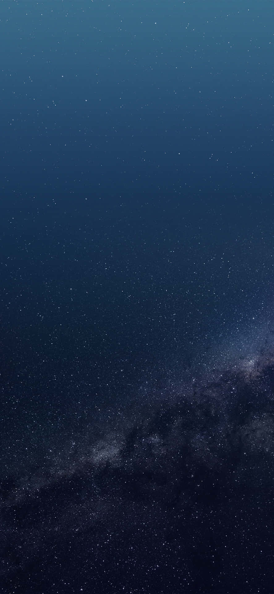 深靛藍色夜空中星星閃爍的銀河系