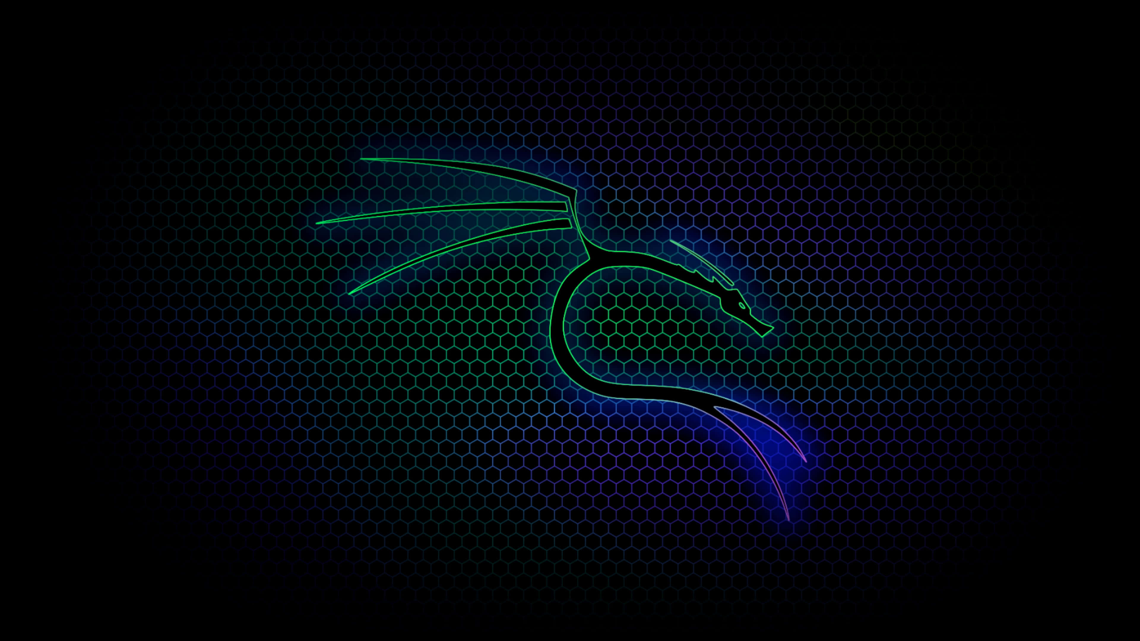 以 Kali Linux 提升安全性 壁紙 — 發光的霓虹龍輪廓在帶有電光藍和綠色調的深色六邊形網格上滑行。