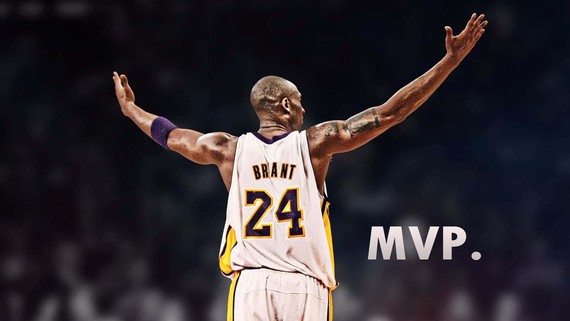 身穿白色球衣背號24的籃球運動員高舉雙臂慶祝勝利，同時出現MVP文字。