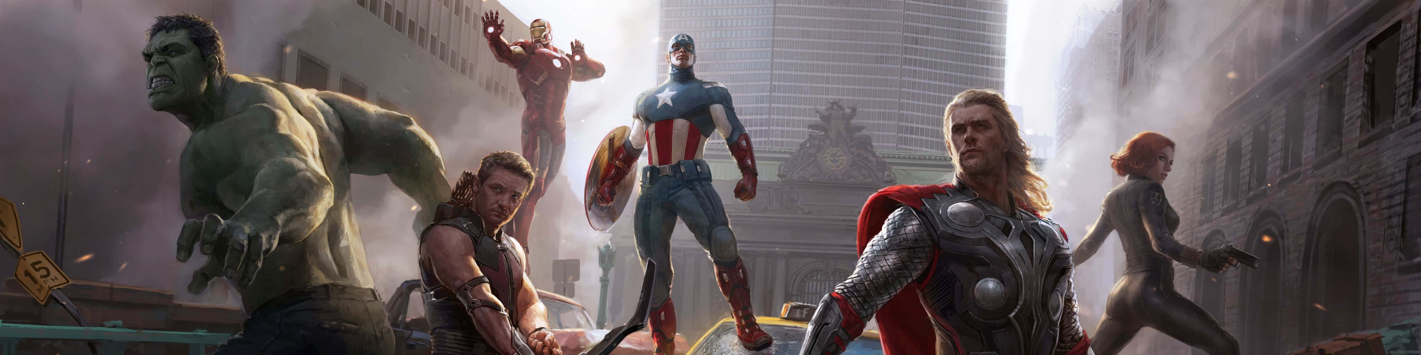 以《復仇者聯盟雙螢幕》組建正義陣營 壁紙 — Marvel 超級英雄 Hulk、Iron Man、Captain America、Thor 和 Black Widow 在煙霧和瓦礫中於城市景觀中戰鬥。