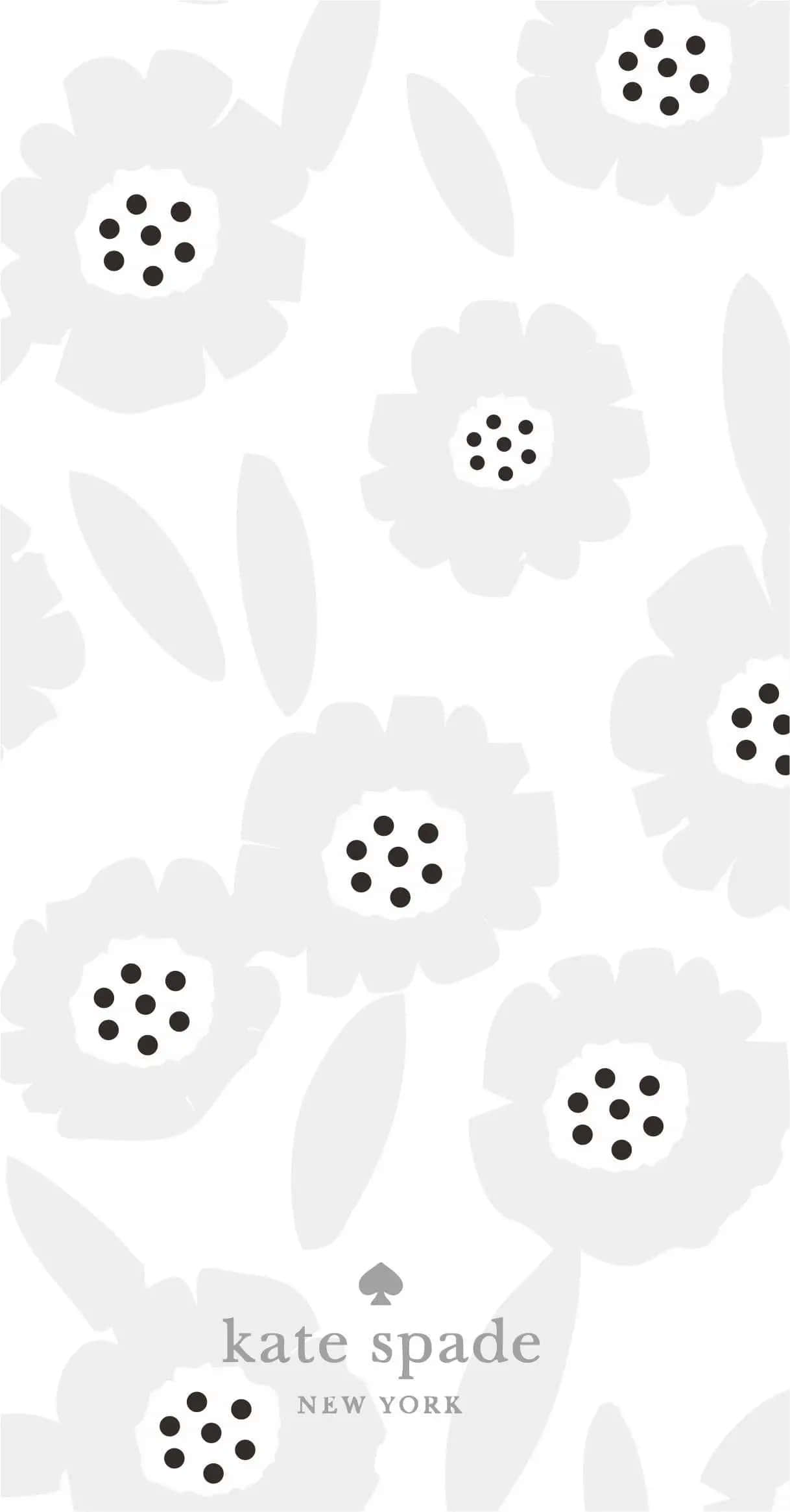 以Kate Spade配飾與設計展現你獨特鮮明的自我 壁紙 — 簡約風格牆紙，白色背景上帶有風格化的灰色花朵和黑色圓點，並有 kate spade 標誌。