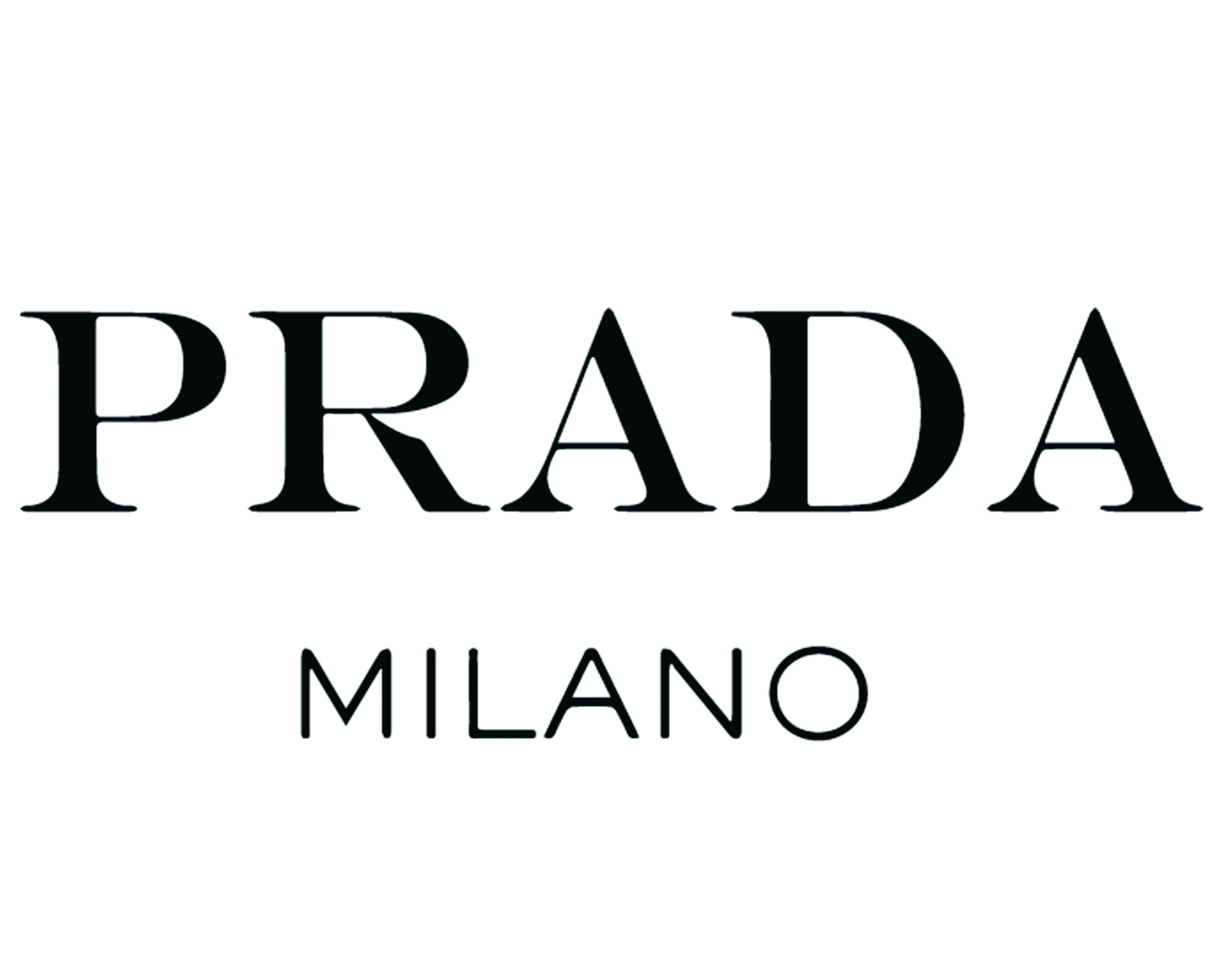 以Prada步出時尚 壁紙 — 大膽黑色Prada Milano標誌在純白背景上，極簡奢華品牌形象。