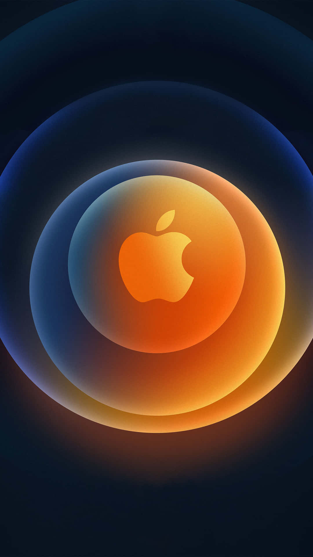 發光橙色Apple標誌被藍色和橙色環圈包圍在深色背景上