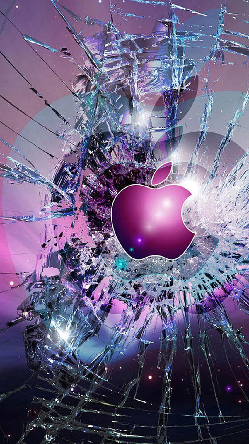 在繁星點點的宇宙背景上，發光的紫色Apple標誌被破碎的玻璃碎片包圍。