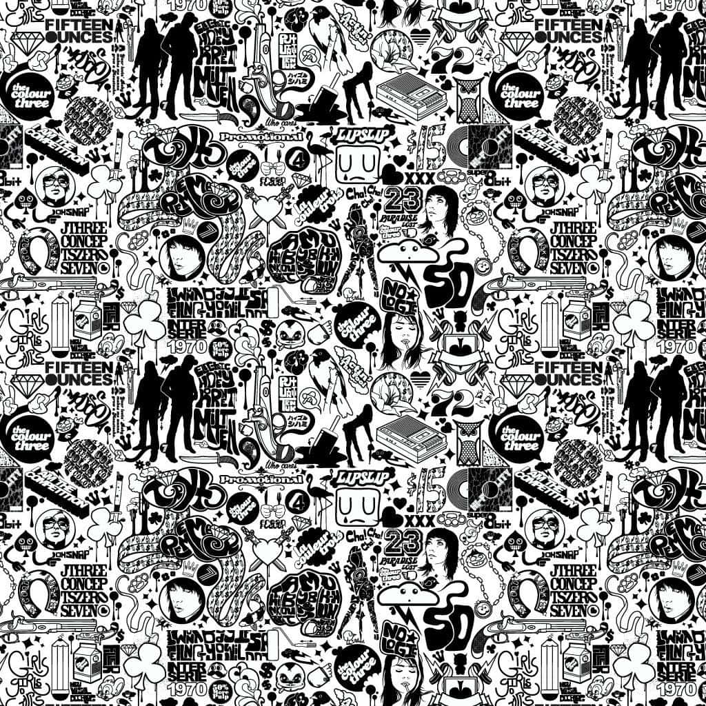 Black And White Comic 桌布 壁紙 — 以重複的圖形貼紙組成的密集黑白拼貼，包含流行文化圖標、標誌和文字，呈現混亂的貼紙炸彈風格。