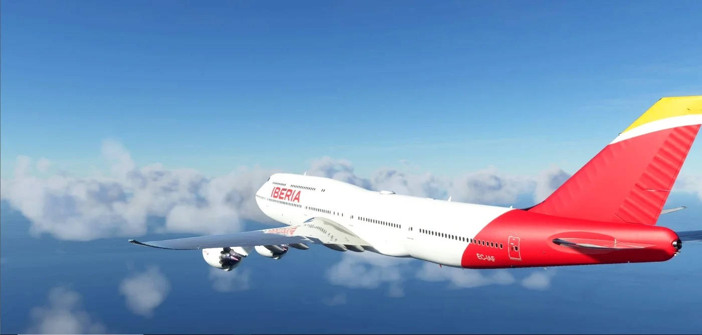 伊比利亞航空空中巴士A380在晴朗藍天中飛越雲層