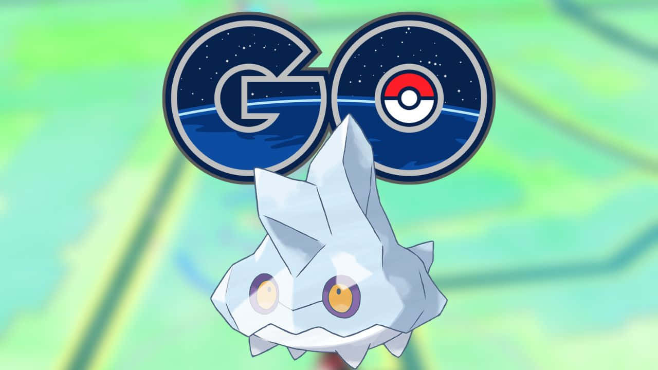 水晶寶可夢在Pokémon GO標誌下，綠色地圖背景