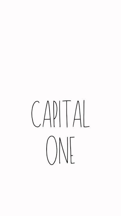 白色背景上以黑色手寫字體顯示的Capital One標誌。