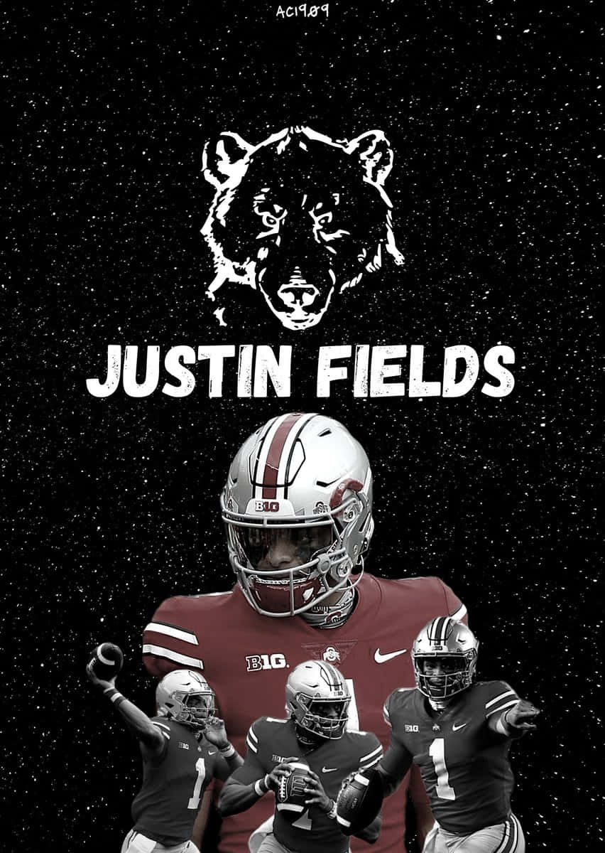 Justin Fields 足球運動員，帶有熊標誌和星空背景。