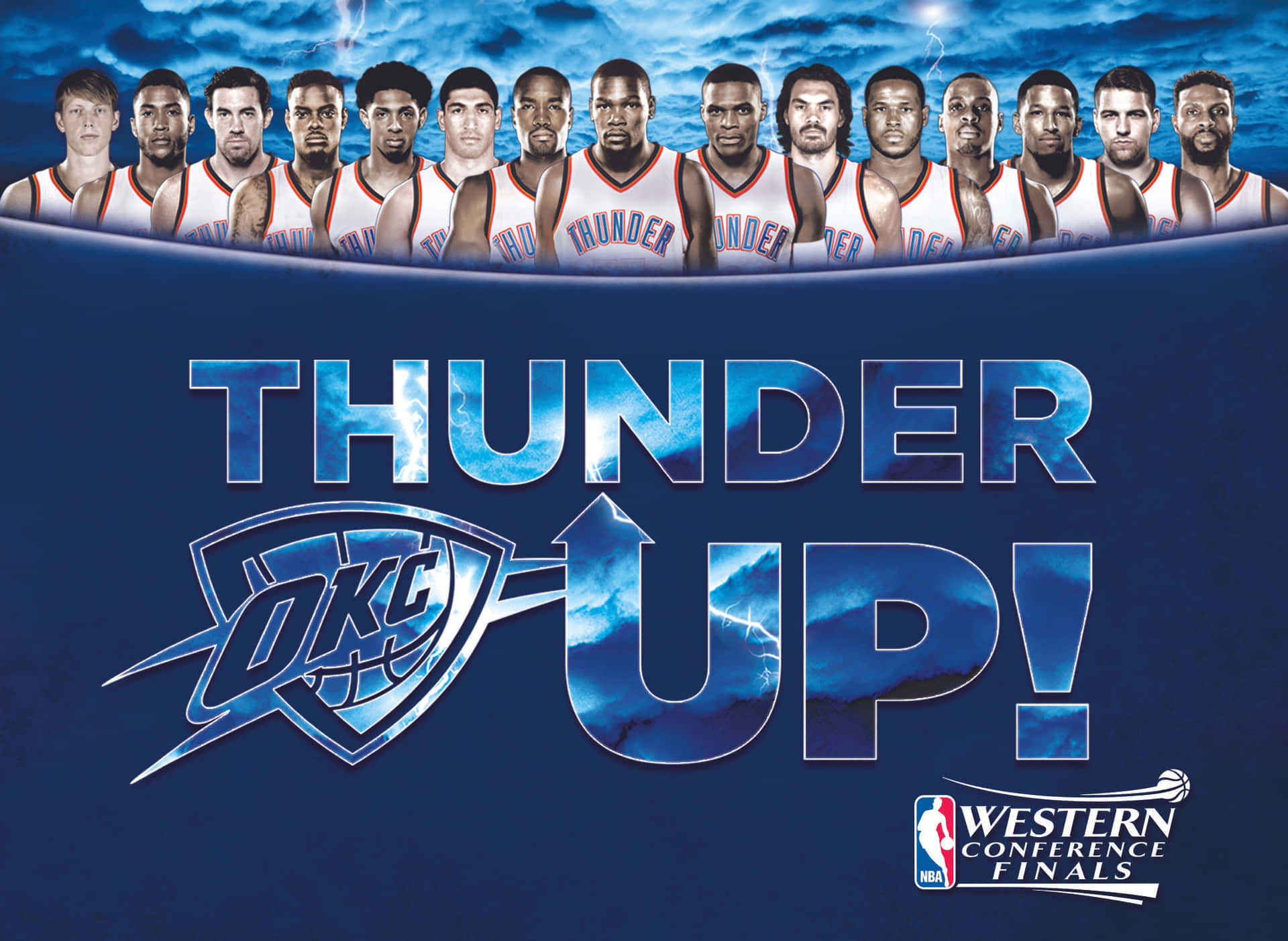 奧克拉荷馬城雷霆籃球隊身穿白色球衣，帶有「THUNDER UP!」文字和閃電設計。 — 籃球 壁紙