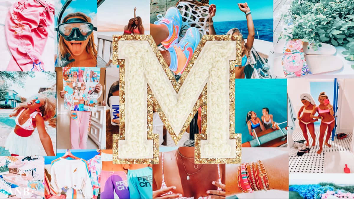 一個閃閃發光的金色字母M，周圍環繞著夏日海灘和時尚照片。