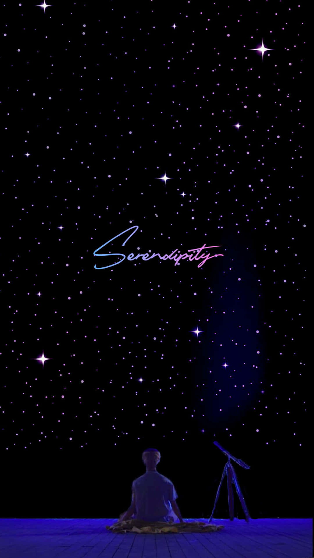 夜晚坐在甲板上，用望遠鏡和霓虹燈文字Serendipity觀星的人。