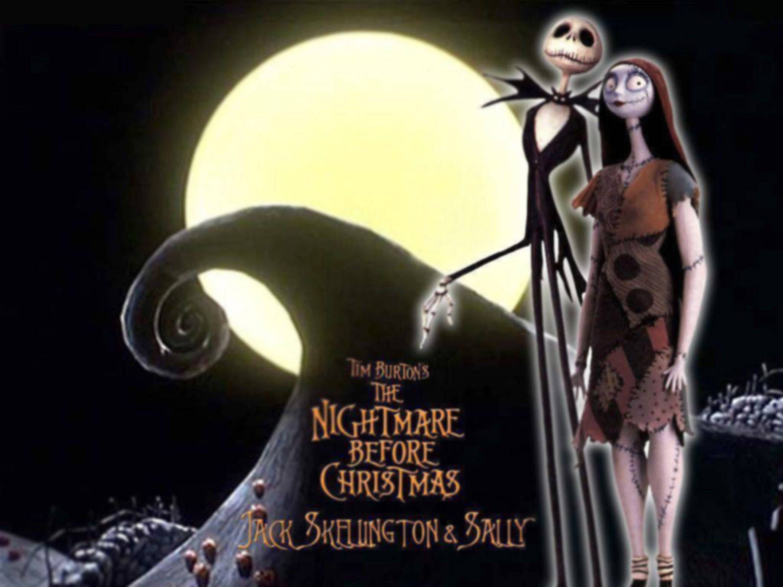 傑克與莎莉迪士尼角色 壁紙 — Jack Skellington 和 Sally 在黑暗哥德式風景中，一起站在巨大的黃色月亮下。
